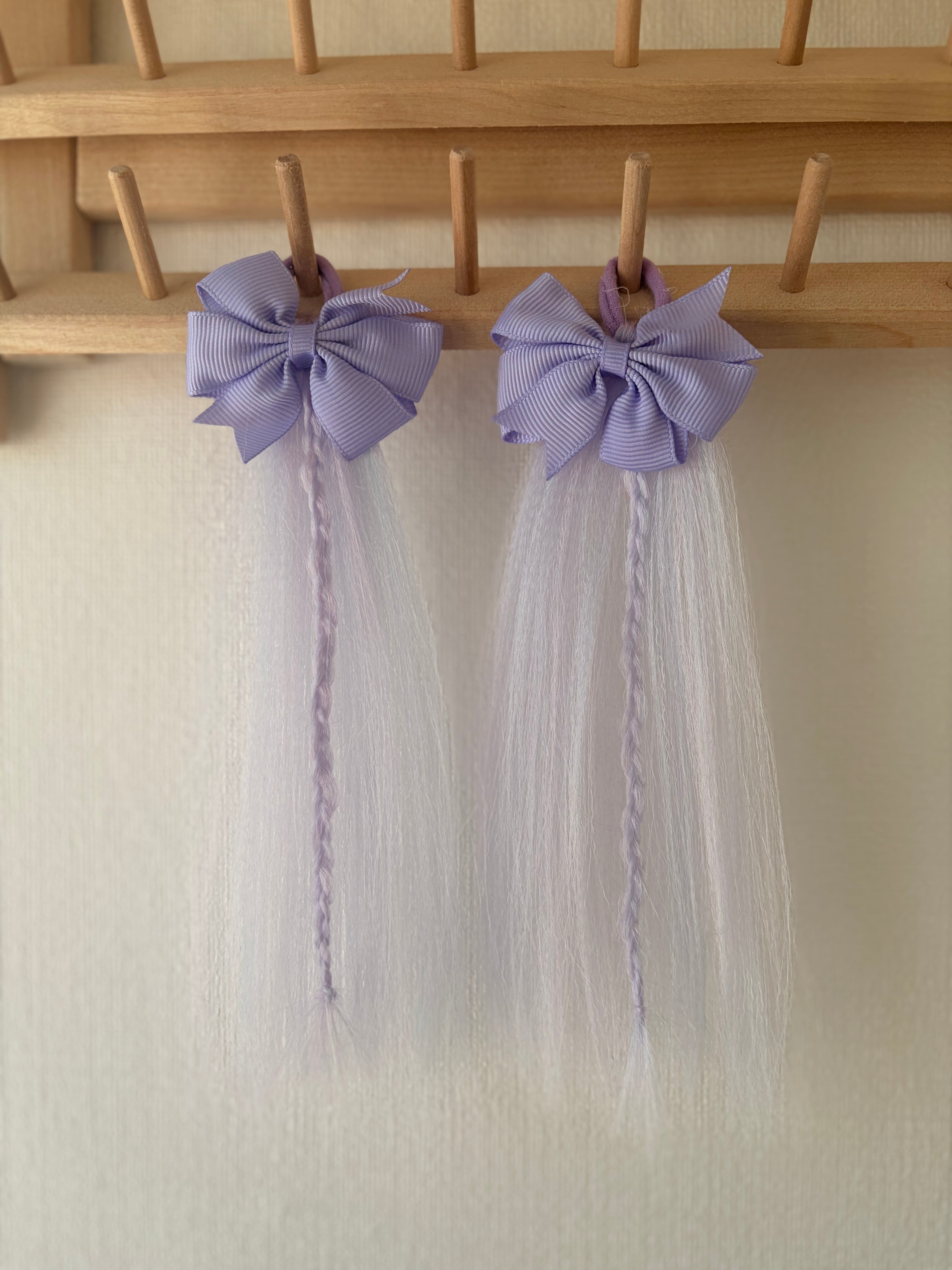 Matu aksesuārs "Lavanda" ar lavandas krāsas bantītēm